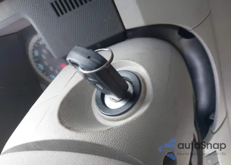 2011 Ford Escape Xlt from USA, damaged, VIN 1FMCU0D71BKC12997